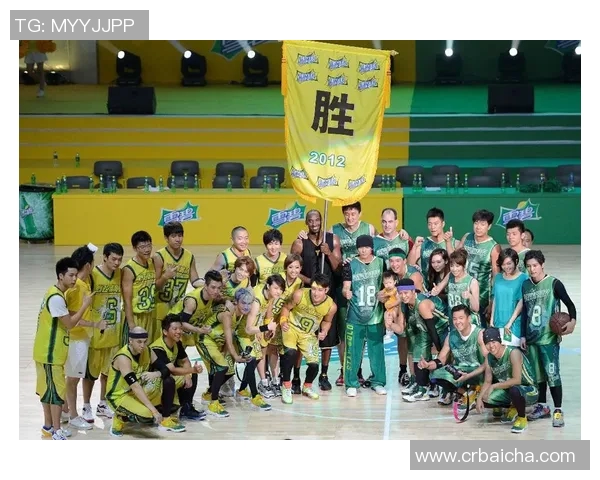 2013雪碧明星篮球赛精彩回顾星光璀璨球场对决引爆青春热情 2013雪碧明星篮球赛精彩回顾星光璀璨球场对决引爆青春热情