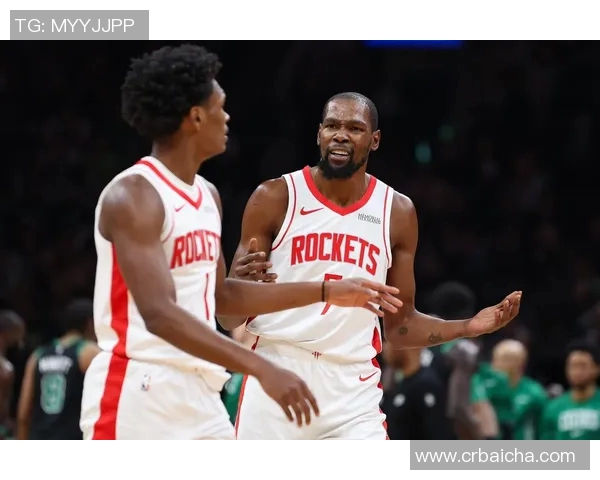 28号篮球服的明星球员是谁他在赛场上的表现如何 28号篮球服的明星球员是谁他在赛场上的表现如何